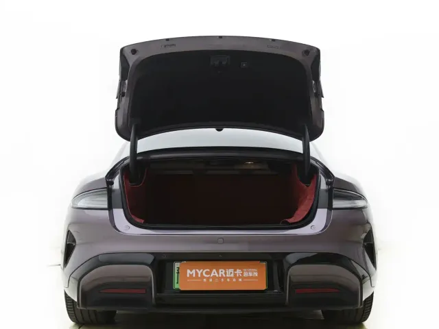 Xiaomi SU7 — Фото автомобиля 19