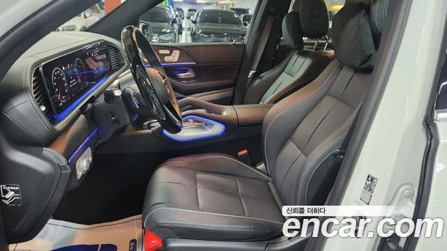 Mercedes-Benz GLS-Class — Фото автомобиля 13
