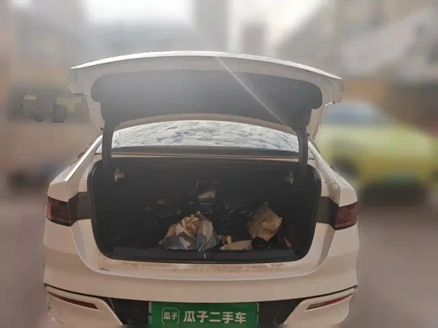 BYD Qin PLUS — Фото автомобиля 15