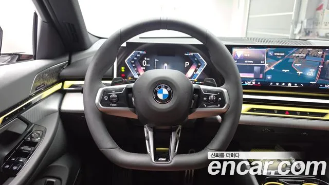 BMW 5-Series 5 серия (G60) 530i xDrive M Sport Pro Special Edition — Фото автомобиля 13