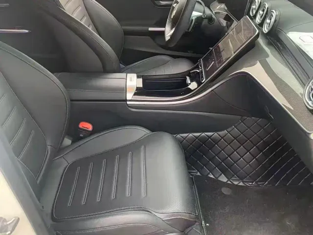 Mercedes-Benz C-Class — Фото автомобиля 10