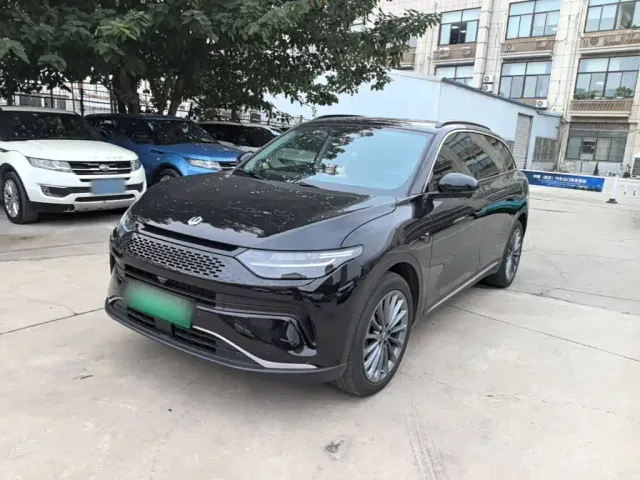 Фотография автомобиля — Leapmotor C11