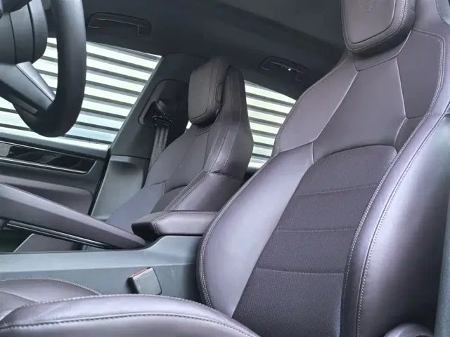 Porsche Macan EV — Фото автомобиля 10