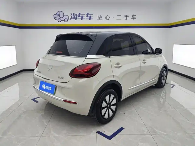 Wuling Bingo — Фото автомобиля 3