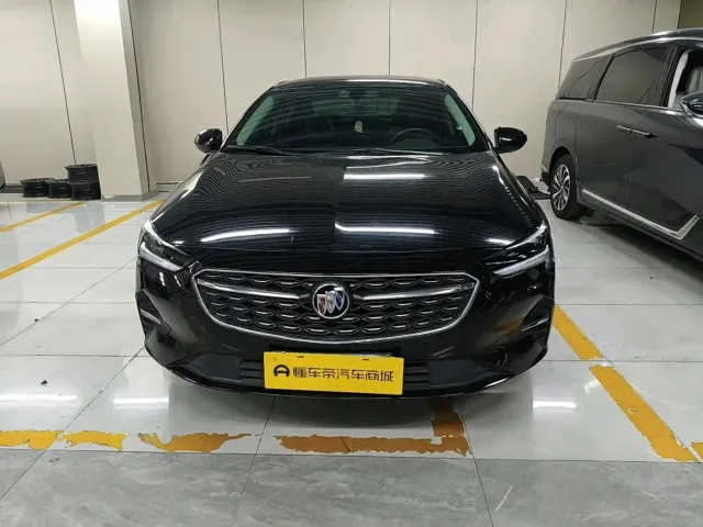 Buick Regal — Фото автомобиля 7