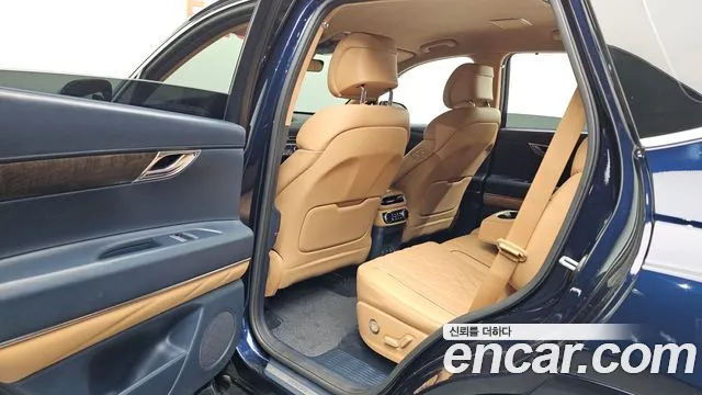 Genesis GV80 — Фото автомобиля 16