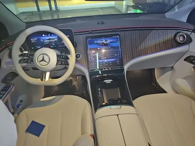 Mercedes-Benz Mercedes-Benz EQE SUV 2024 350 4MATIC Luxury Edition — Фото автомобиля 10