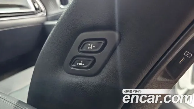 Kia Sorento Новый Sorento 4 поколение Дизель 2.2 2WD — Фото автомобиля 18