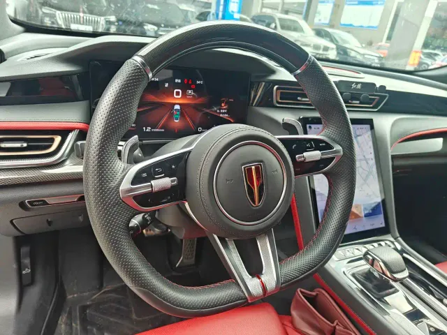 Hongqi H6 — Фото автомобиля 11