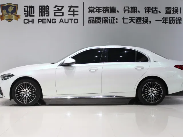 Mercedes-Benz C-Class — Фото автомобиля 3