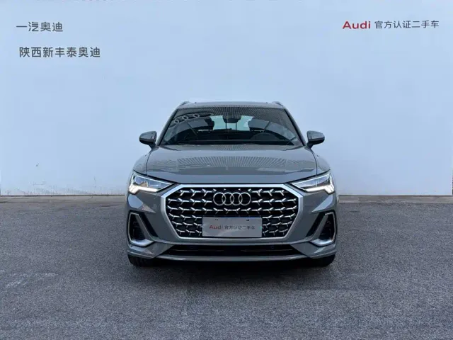 Audi Q3 — Фото автомобиля 2
