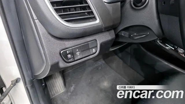 Kia Seltos — Фото автомобиля 17