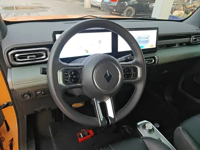 Baojun Yep — Фото автомобиля 3