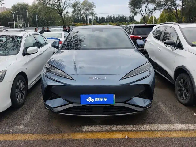BYD Sealion 07 EV — Фото автомобиля 2