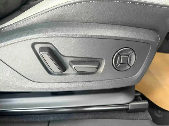 Audi Q3 — Фото автомобиля 24