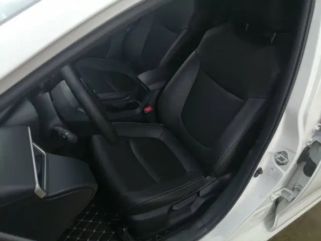 Toyota Corolla — Фото автомобиля 14