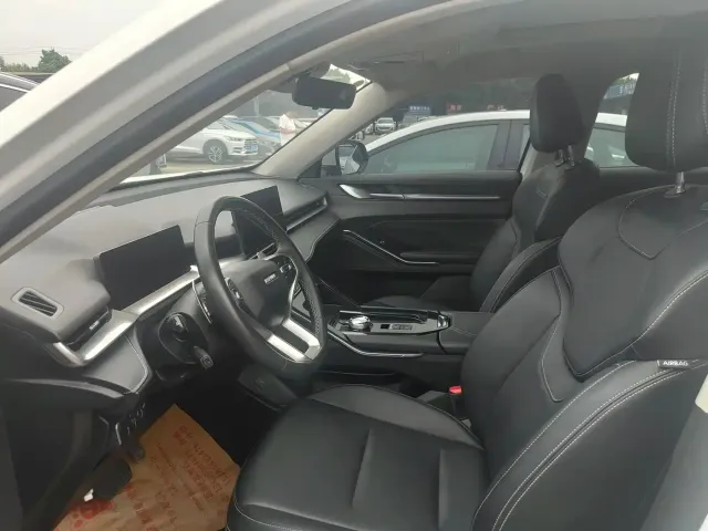 Haval H6 — Фото автомобиля 15