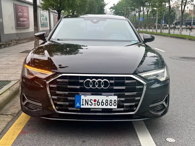 Audi A6L — Фото автомобиля 3