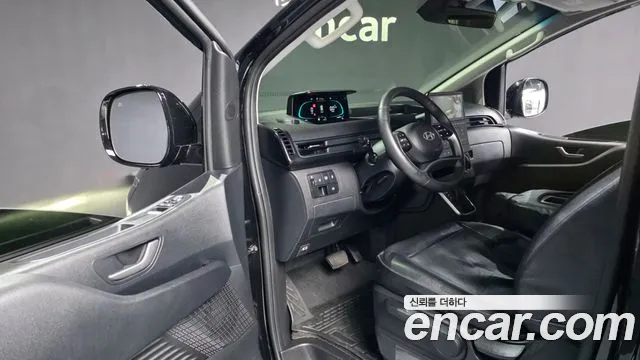 Hyundai Staria — Фото автомобиля 15