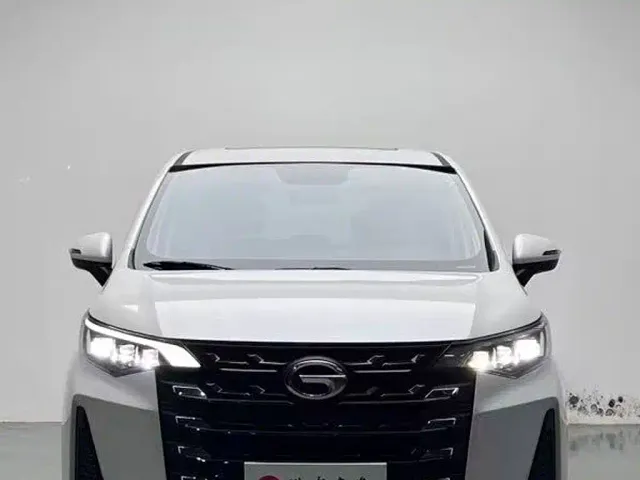 GAC Trumpchi Trumpchi M6 2023 PRO 270T DCT Luxury Edition — Фото автомобиля 2