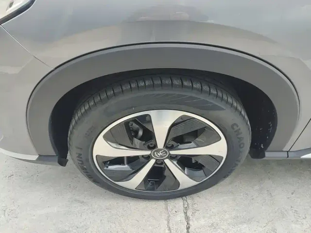 BYD Song PLUS — Фото автомобиля 22