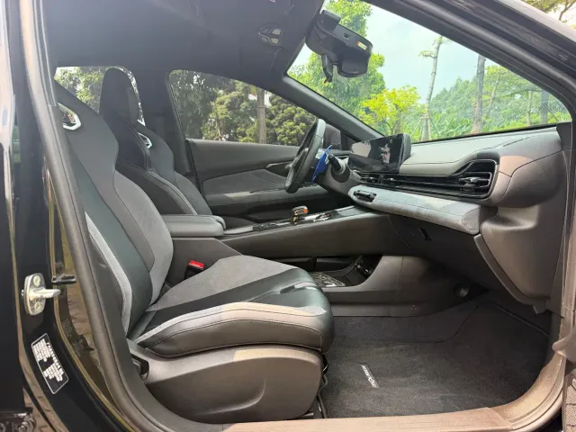 GAC Trumpchi Emkoo — Фото автомобиля 10