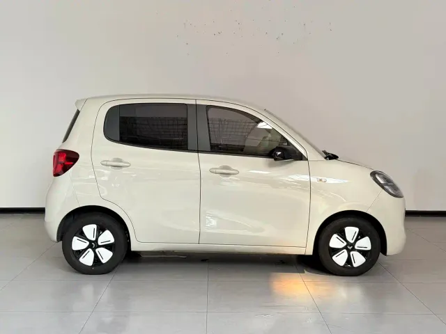 Wuling Hongguang Mini EV — Фото автомобиля 5