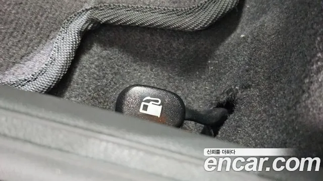 Hyundai Casper Casper Turbo Essential — Фото автомобиля 3