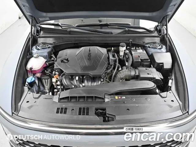 Hyundai Grandeur Grandeur (GN7) 2.5 Бензин 2WD — Фото автомобиля 6
