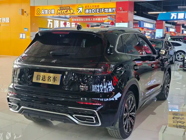 Hongqi HS5 — Фото автомобиля 18