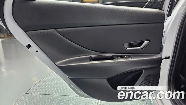 Hyundai Avante CN7 — Фото автомобиля 14