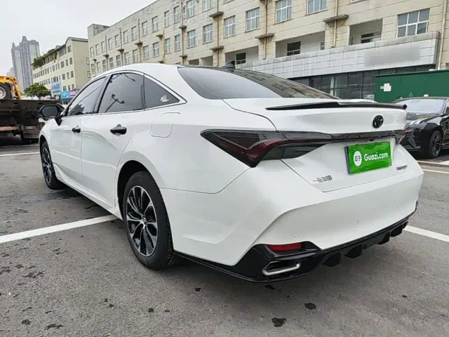 Toyota Avalon — Фото автомобиля 22