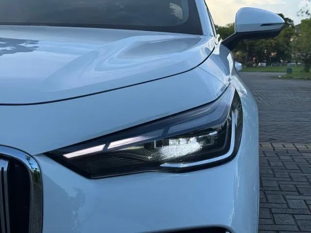 Geely Emgrand — Фото автомобиля 12