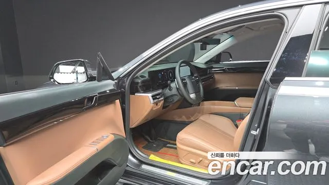 Hyundai Grandeur Grandeur (GN7) 2.5 Бензин 2WD — Фото автомобиля 10