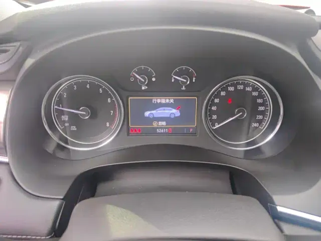 Buick LaCrosse — Фото автомобиля 13
