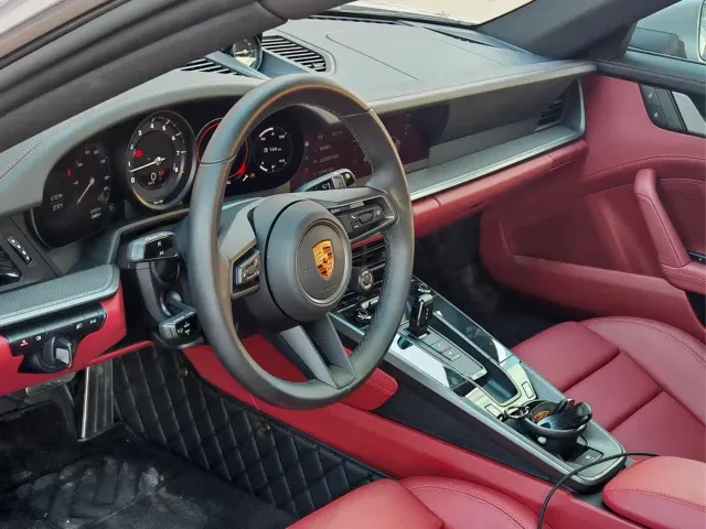 Porsche Porsche 911 2023 Carrera 4 3.0T — Фото автомобиля 5