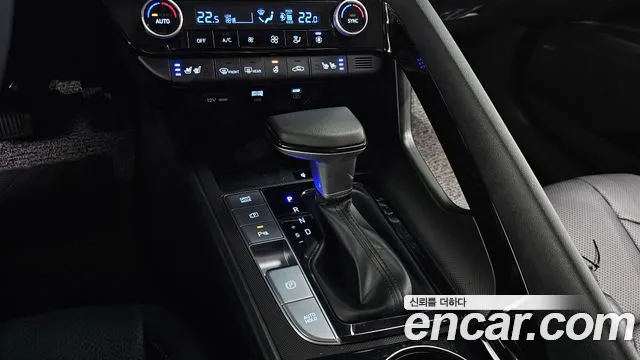 Hyundai Avante — Фото автомобиля 12
