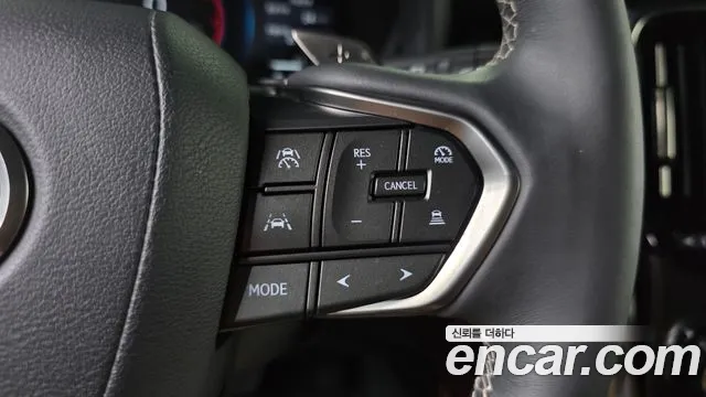 Lexus LX — Фото автомобиля 21