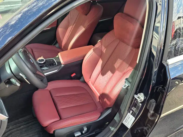 BMW 3 Series — Фото автомобиля 10