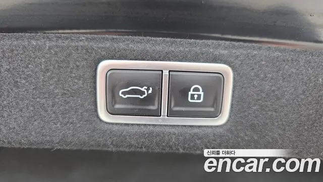 Hyundai Grandeur GN7 — Фото автомобиля 20