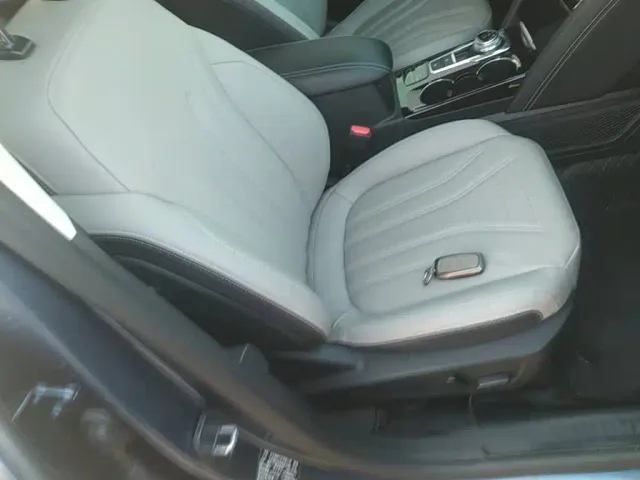 Ford Escape — Фото автомобиля 19