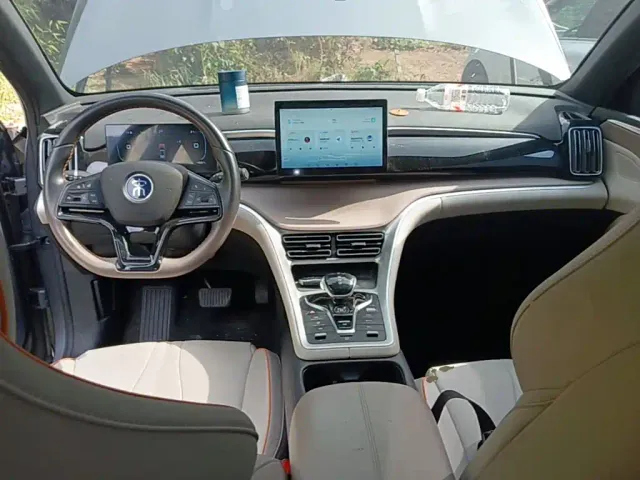BYD Song Pro — Фото автомобиля 9