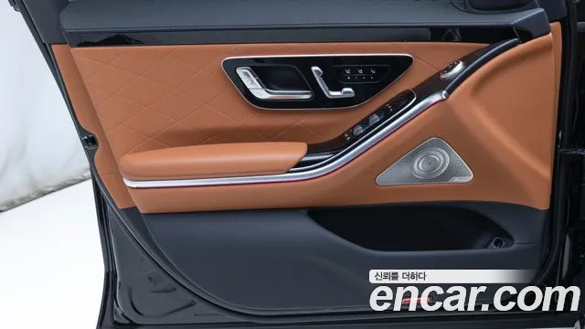 Mercedes-Benz S-Class — Фото автомобиля 15