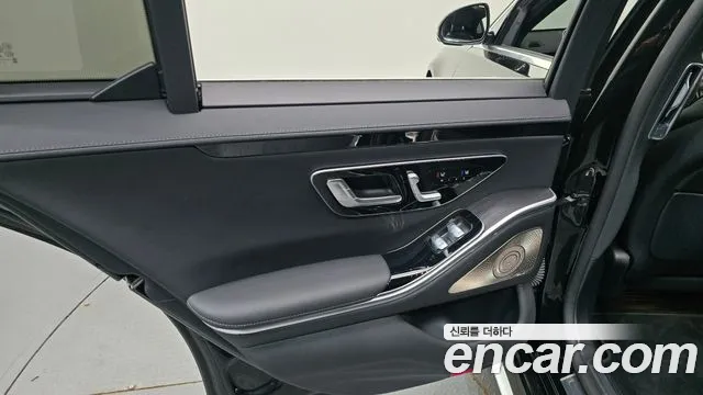 Mercedes-Benz S-Class W223 — Фото автомобиля 14