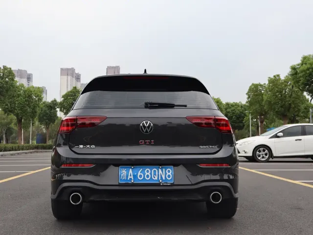 Volkswagen Golf GTI 2021 380TSI DSG GTI — Фото автомобиля 6