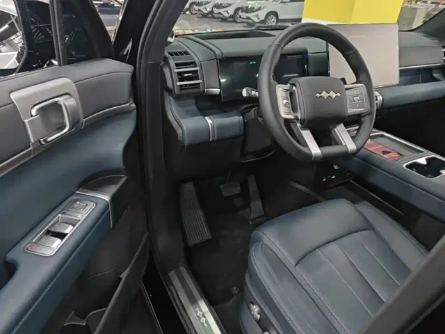 BYD FangChengBao Titanium 7 — Фото автомобиля 15