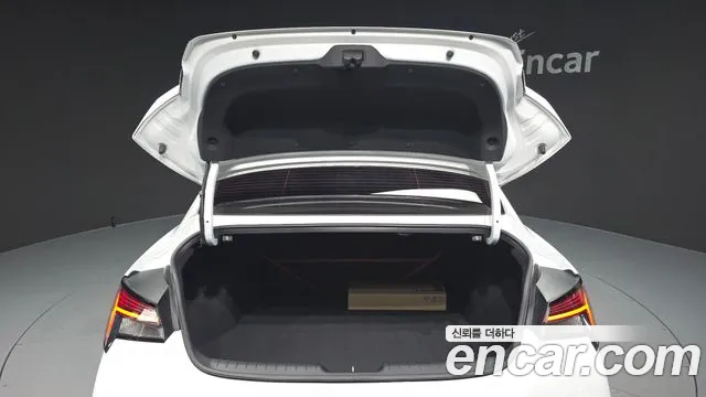 Hyundai Avante CN7 — Фото автомобиля 26