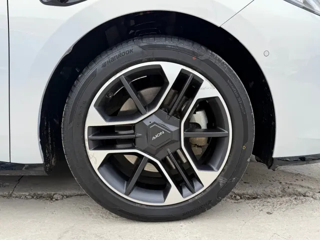 GAC Aion RT — Фото автомобиля 18