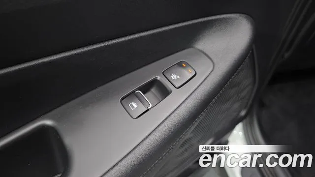 Hyundai Santafe Новый Santa Fe Бензин 2.5T 4WD — Фото автомобиля 24