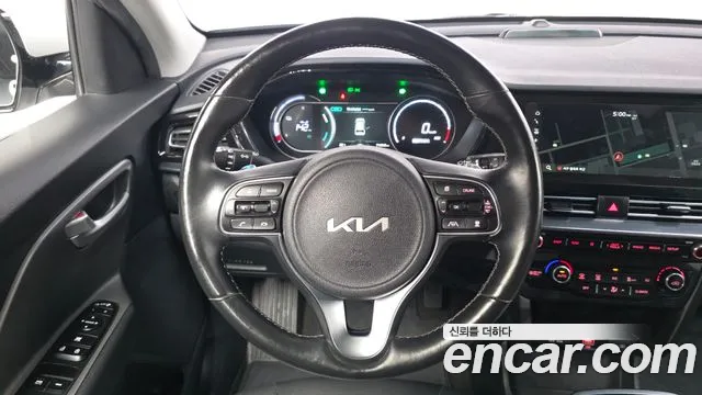 Kia Niro Niro Plus Air — Фото автомобиля 9